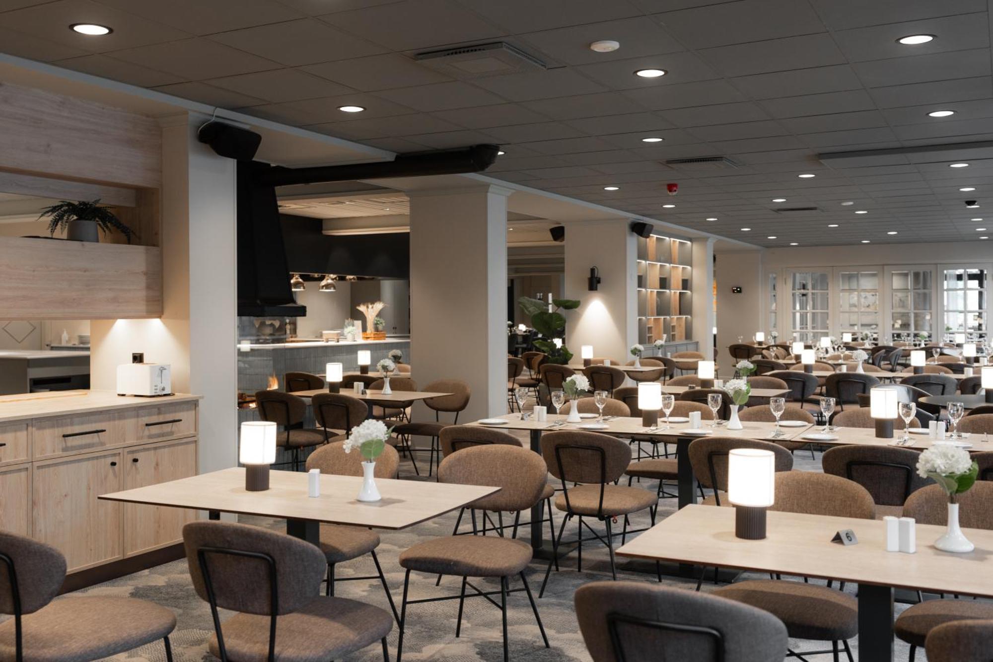 Scandic Sunnfjord Hotel & Spa Forde  Bagian luar foto