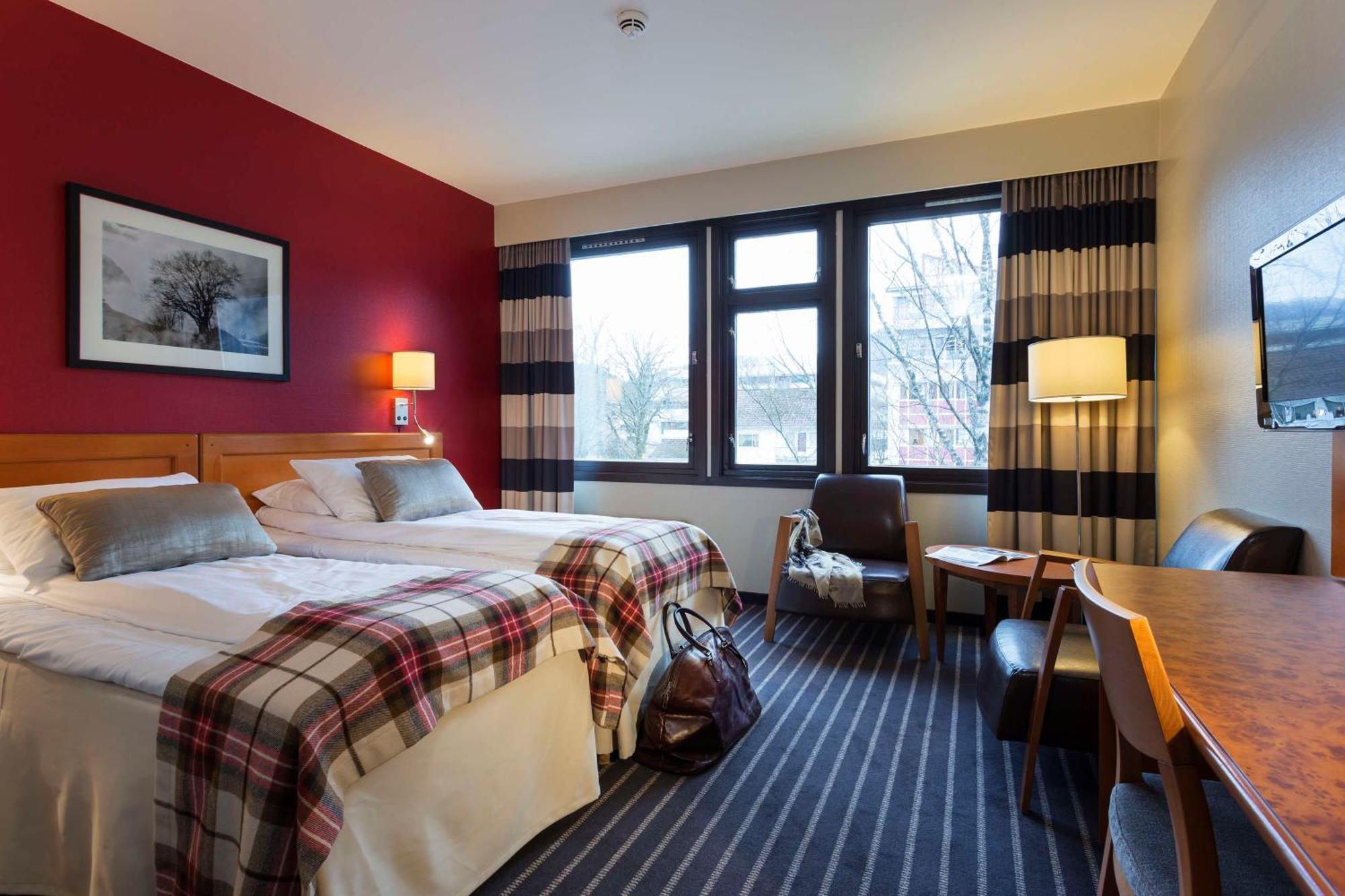 Scandic Sunnfjord Hotel & Spa Forde  Bagian luar foto